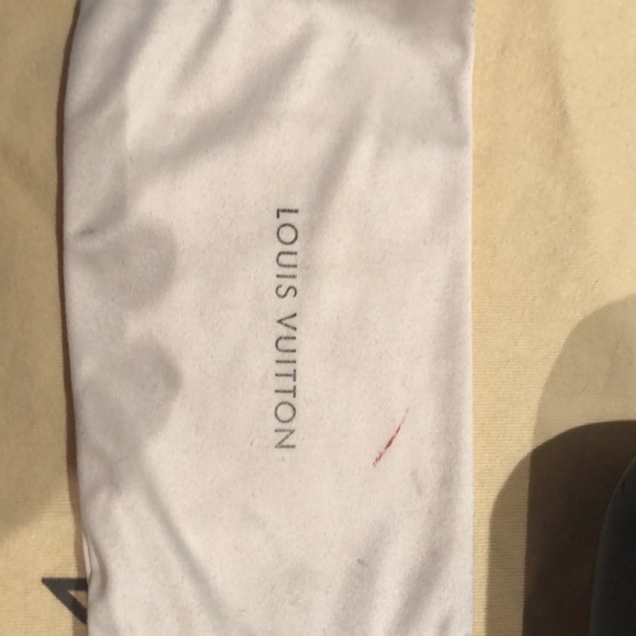 Louis Vuitton brown Hortencia sunglasses - Picture 9 of 16